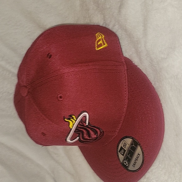 Miami Heat Hat - Picture 2 of 3